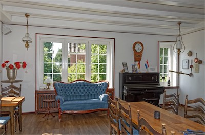 Sofa_3.jpg